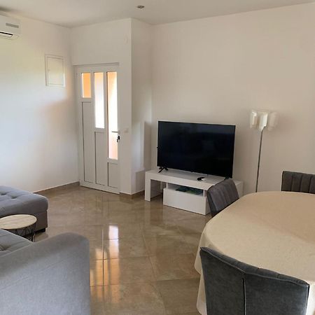 Nelly Apartments Privlaka  Bagian luar foto