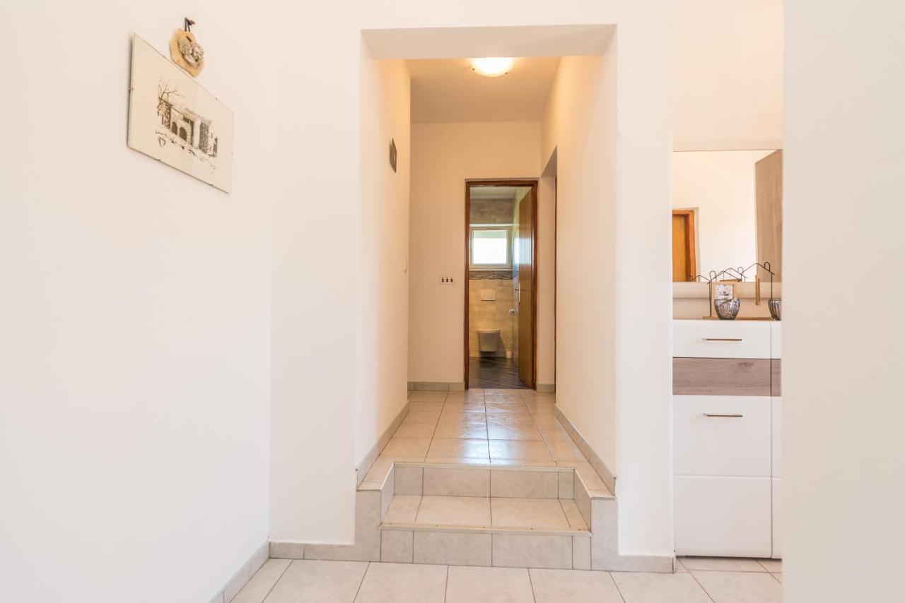 Nelly Apartments Privlaka  Bagian luar foto