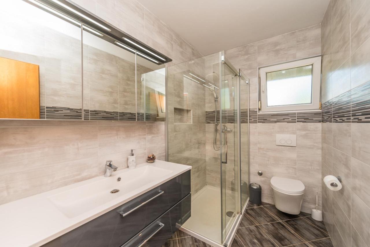 Nelly Apartments Privlaka  Bagian luar foto