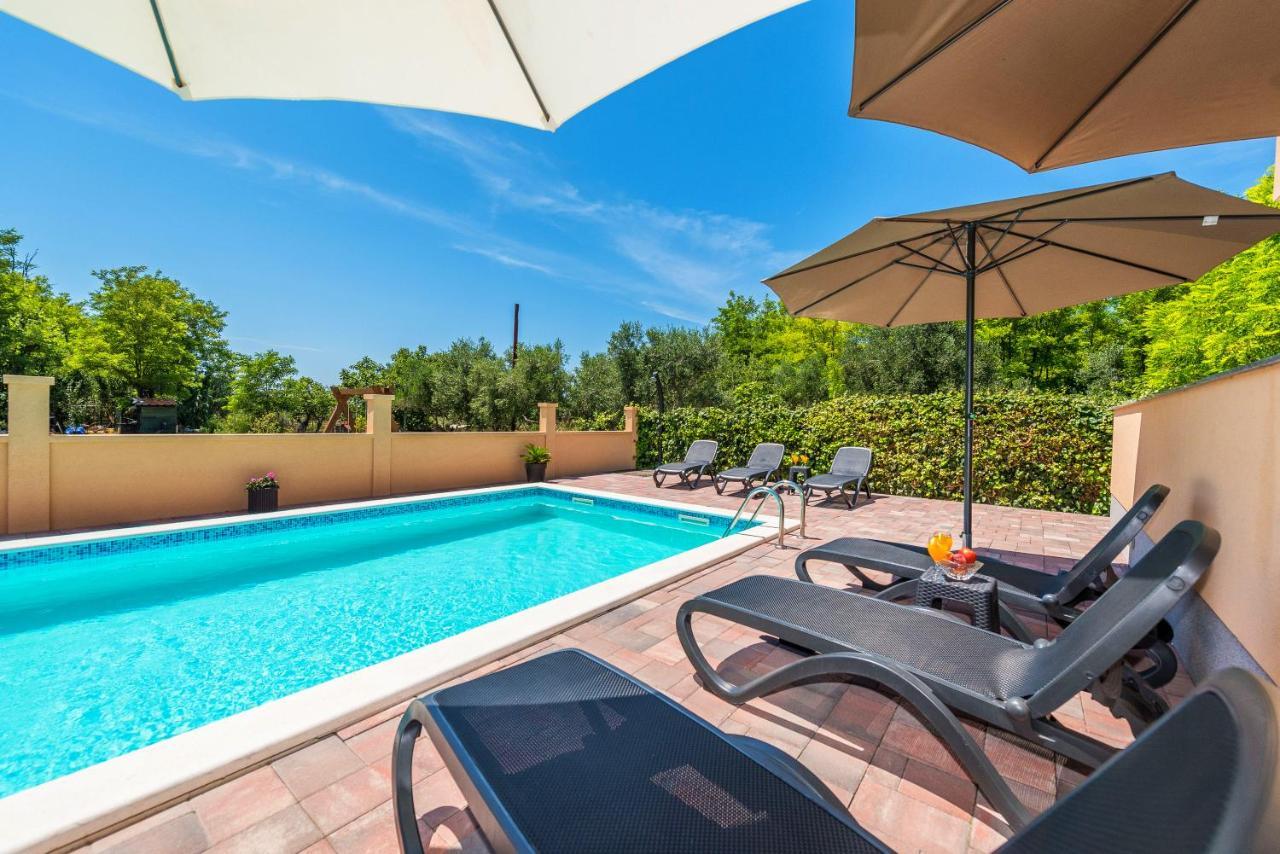 Nelly Apartments Privlaka  Bagian luar foto